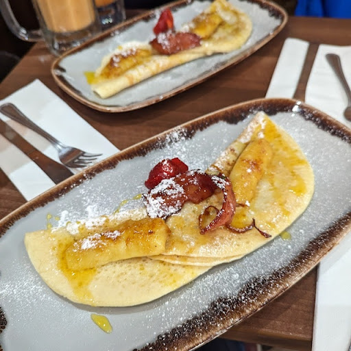Gourmet French Toast with Mixed Berries